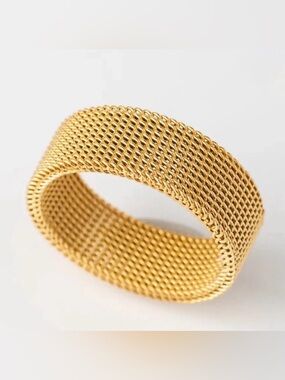 Plunder Unisex Gold Mesh Stretch Ring fashion jewelry Size 7